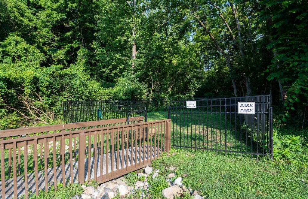 Apartments for Rent in Hartwell, Cincinnati Congress Run